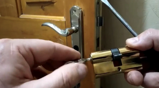 Hoe de slotcilinder vervangen 4